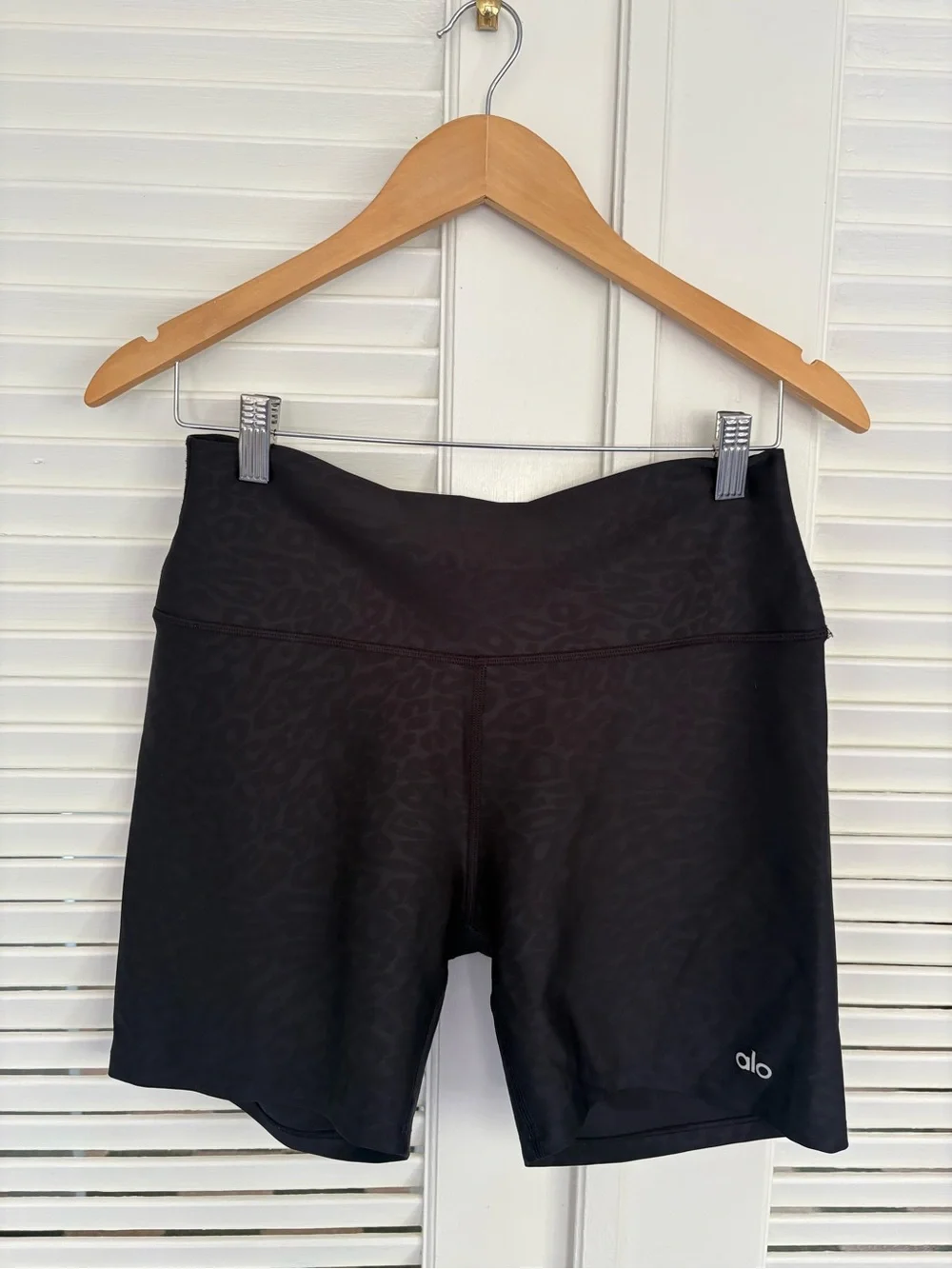 Alo High-Waist Black Leopard Print 5” Bike Shorts